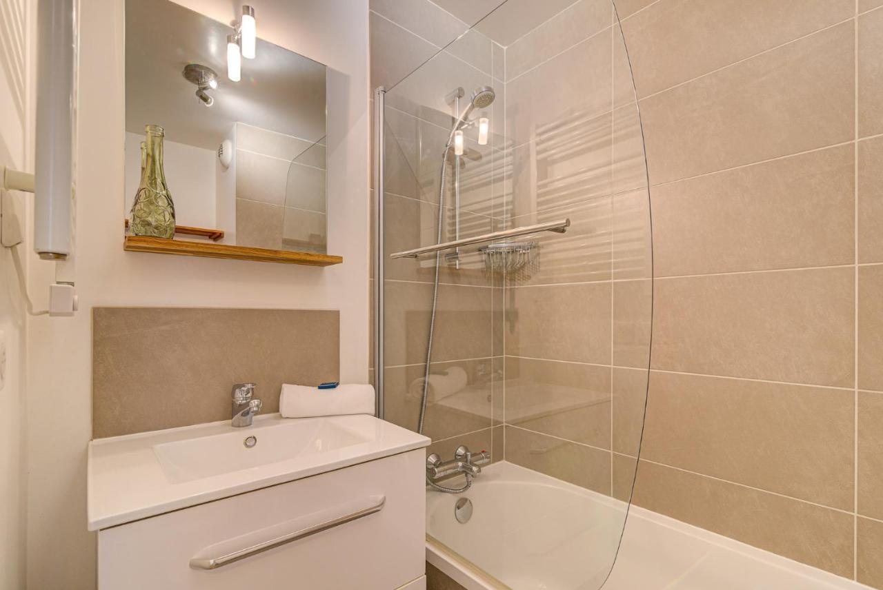 Apartment Fermes Du Montenvers B11 - Alpes Travel - Central Chamonix - Sleeps 4 Exterior foto